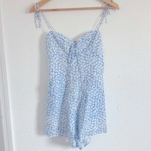 ⭐️SALE Princess Polly Romper